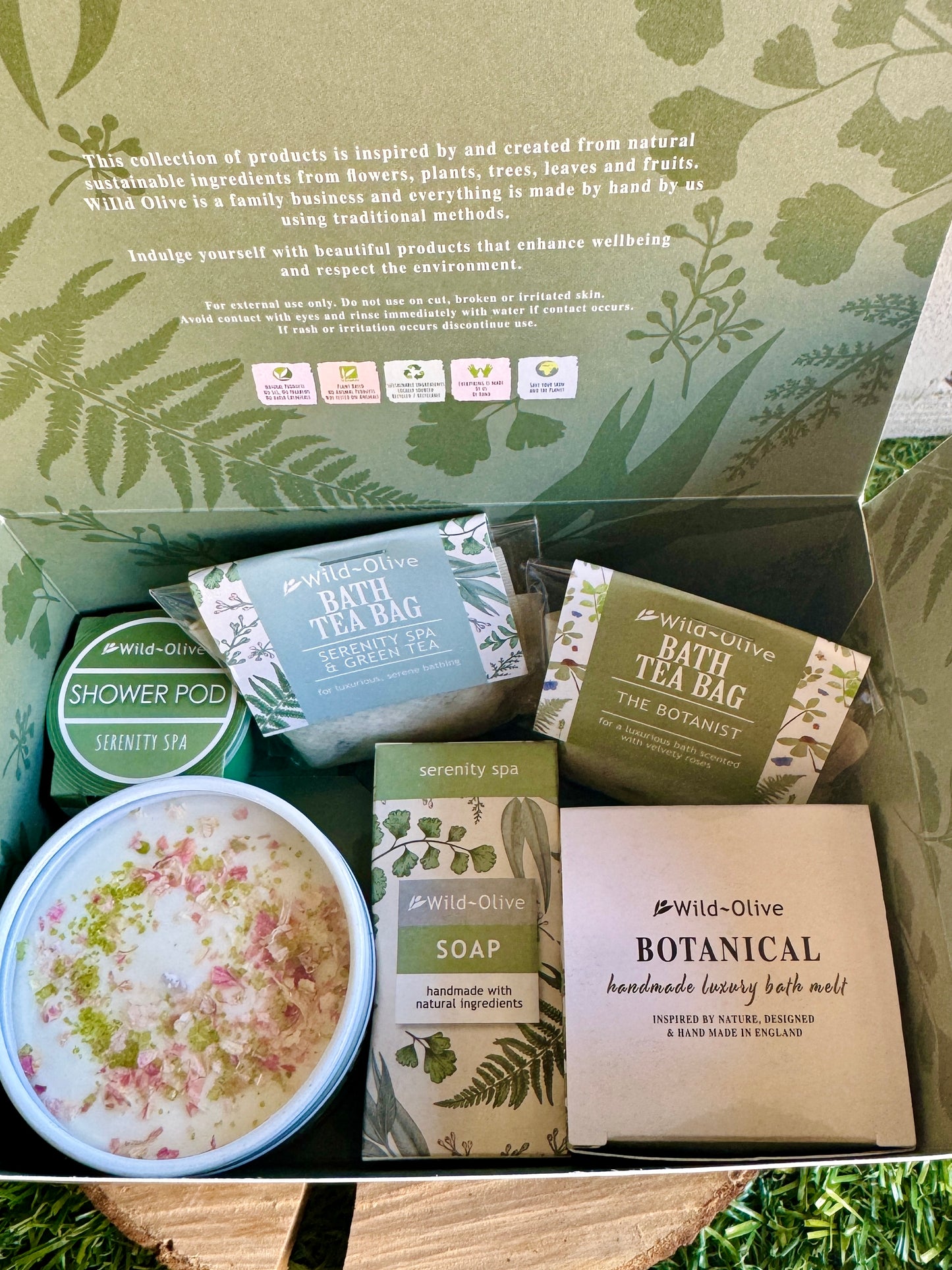 Botanical Bath Gift Set